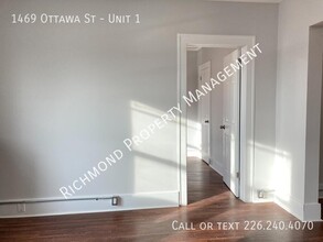 1469 Ottawa St in Windsor, ON - Building Photo - Building Photo