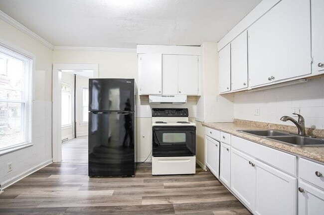 51-53-53 Leyfred Terrace in Springfield, MA - Building Photo - Building Photo