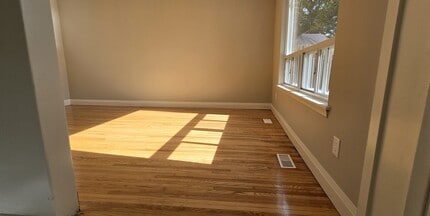 60-64 Henley Cres in Toronto, ON - Building Photo - Building Photo