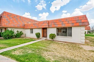 7849 N 49th Ave in Glendale, AZ - Building Photo