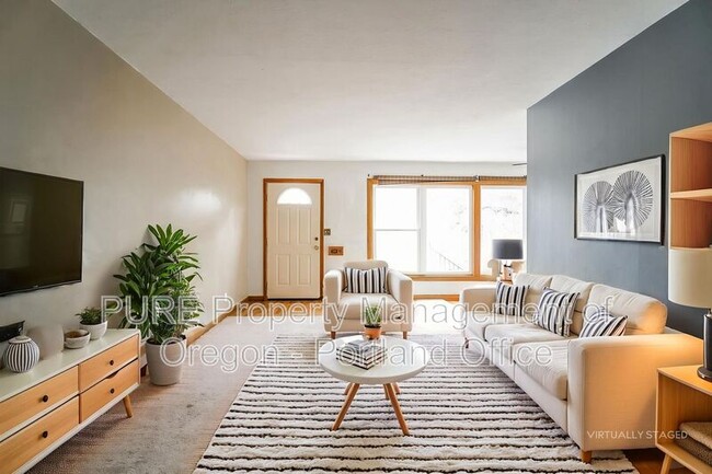 property at 2334 SE 72nd Ave