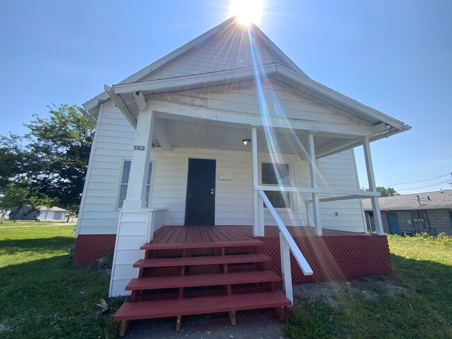 property at 503 N Franklin St
