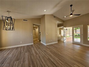 3033 Isaac River Dr in Las Vegas, NV - Building Photo - Building Photo