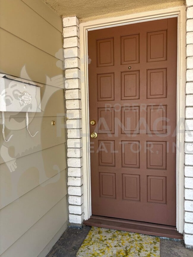 704 Northwood Dr in Merced, CA - Building Photo - Building Photo