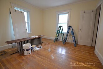 65 N Crescent Circuit in Boston, MA - Building Photo - Building Photo