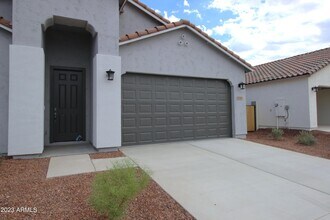 1126 E Westwood Dr in Casa Grande, AZ - Building Photo - Building Photo