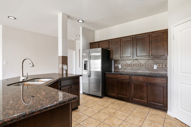 119 Country Crossing Cir