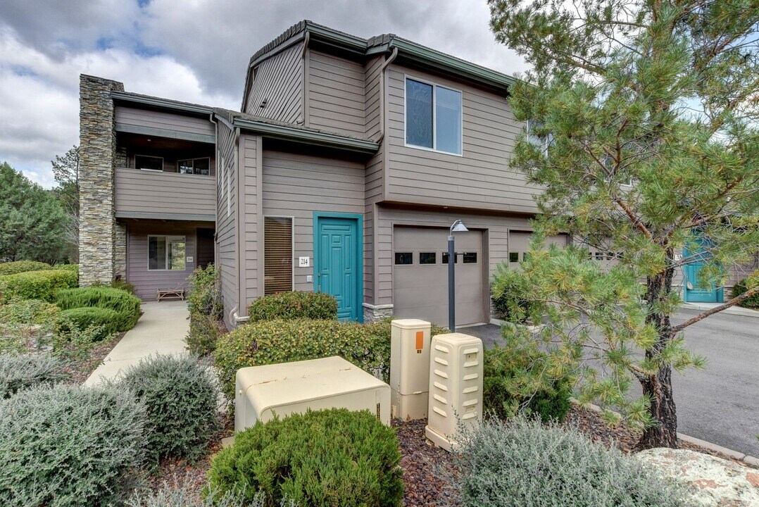 1755 Rustic Timbers Ln in Prescott, AZ - Building Photo