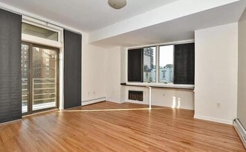80 Bloomfield St, Unit 4B in Hoboken, NJ - Building Photo - Building Photo