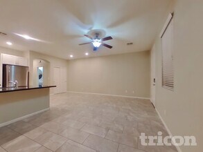 12570 W Mazatzal Dr in Peoria, AZ - Foto de edificio - Building Photo