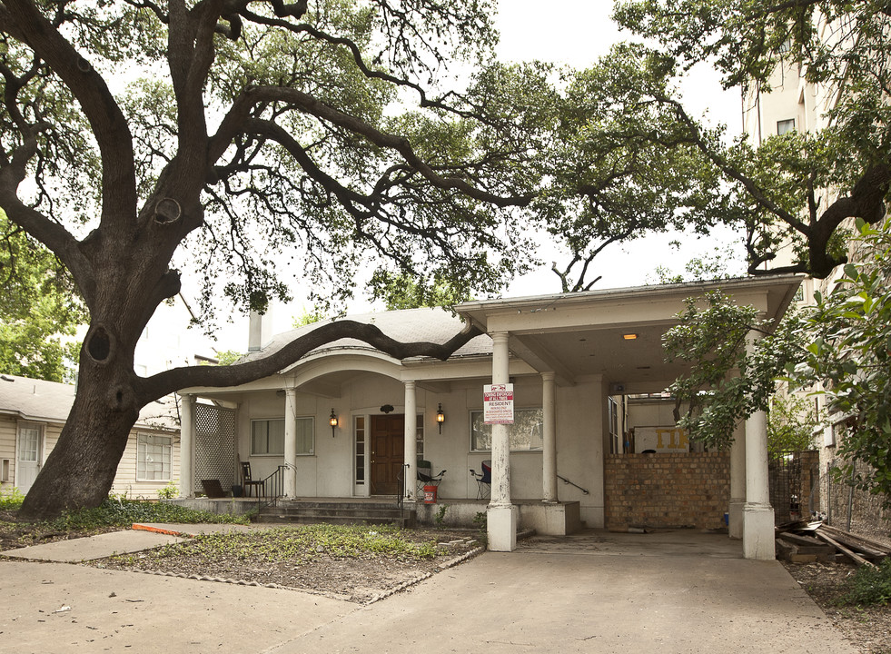 2511 San Gabriel St in Austin, TX - Building Photo