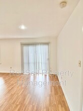 701 Essex Park Dr in Hampton, VA - Building Photo - Building Photo