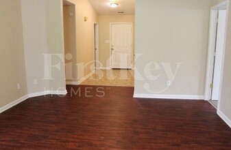 5826 Emmert Way in Indianapolis, IN - Building Photo - Building Photo