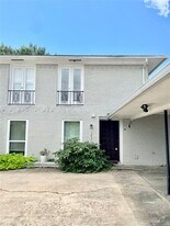 15826 El Estado Dr in Dallas, TX - Building Photo