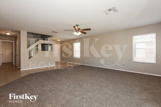 31351 N Blackfoot Dr in San Tan Valley, AZ - Building Photo - Building Photo