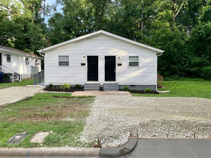 1120 Elmo St in Durham, NC - Building Photo