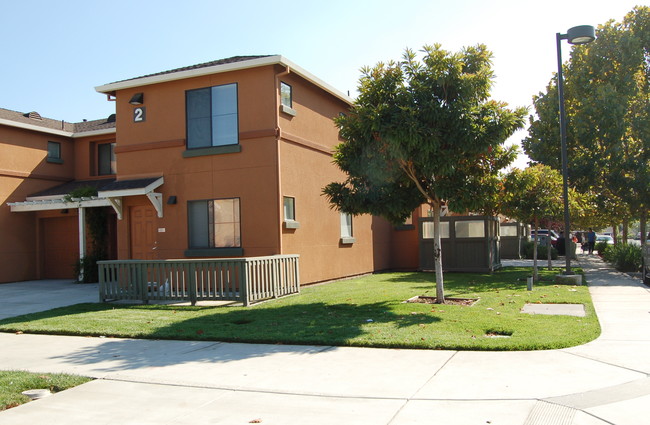 3196 Pearl Ave in San Jose, CA - Foto de edificio - Building Photo