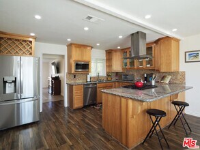 2501 Ralston Ln in Redondo Beach, CA - Building Photo - Building Photo