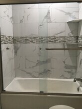 219 W Ash Ave in Burbank, CA - Building Photo - Building Photo