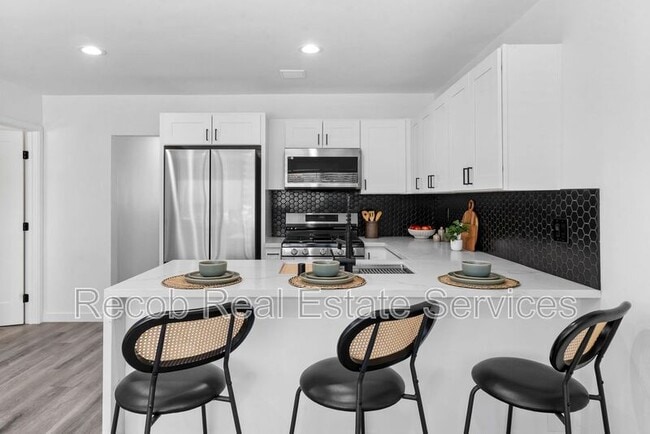 5106-5116 69th St in San Diego, CA - Building Photo - Building Photo