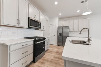 672 Switchgrass Wy in Bolingbrook, IL - Building Photo - Building Photo