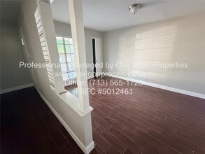 8306 Minnesota St in Houston, TX - Building Photo - Building Photo