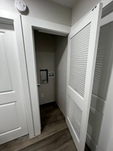 1094 Geer Rd in Turlock, CA - Building Photo - Building Photo