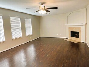 2518 Hidden Park Ln in Conroe, TX - Building Photo - Building Photo