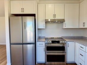 15751 Shiloh Rd in White City, OR - Foto de edificio - Building Photo