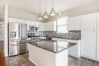 13705 S 28th Cir in Bellevue, NE - Building Photo - Building Photo