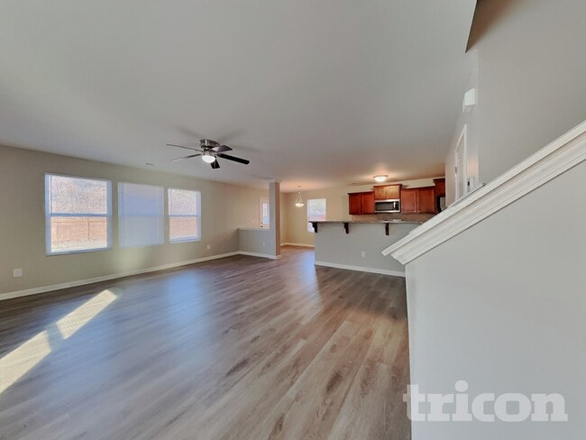 963 Bitting Hall Cir in Rural Hall, NC - Foto de edificio - Building Photo