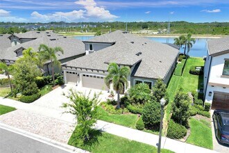 14610 Red Castle Ave in Lithia, FL - Building Photo - Building Photo