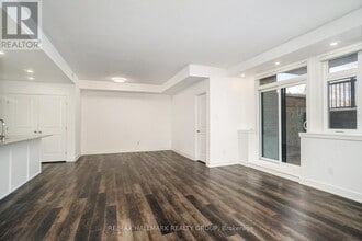 380 Rolling Meadow Crescent in Ottawa, ON - Building Photo - Building Photo