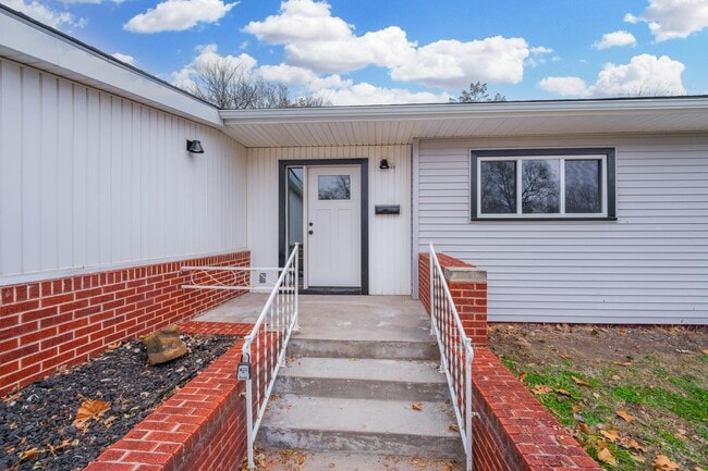 1520 N Yale Blvd in Wichita, KS - Foto de edificio - Building Photo