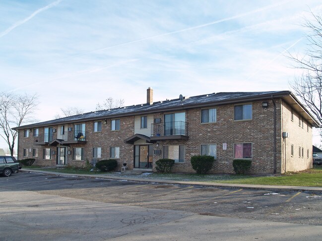 Parkside at 76th in Milwaukee, WI - Building Photo - Building Photo