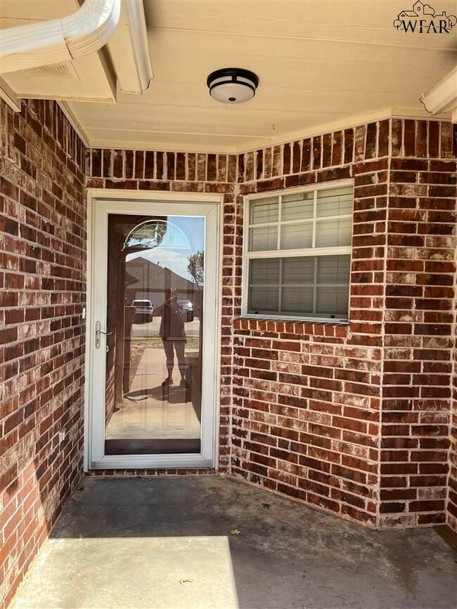 5423 Flo Dr in Wichita Falls, TX - Building Photo - Building Photo