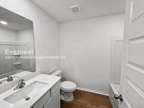 106 E Sunbelt Ct in Mayflower, AR - Building Photo - Building Photo