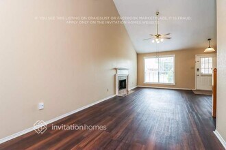 3805 Waxwing Cir S in Fort Worth, TX - Building Photo - Building Photo