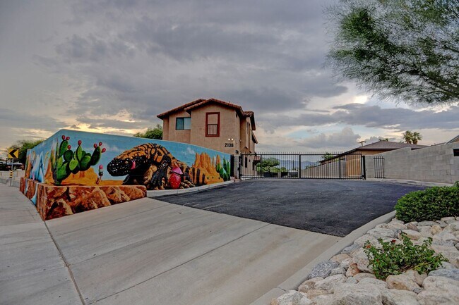 property at 2136 N Euclid Ave