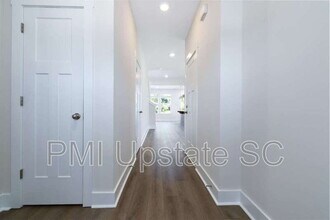 214 Cali Wy in Piedmont, SC - Building Photo - Building Photo