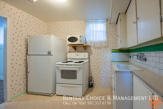 1 Bedroom Pet Friendly, Utilities Included in Lethbridge, AB - Building Photo - Building Photo