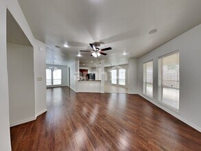 15818 Shoreline Terrace Dr in Houston, TX - Foto de edificio - Building Photo