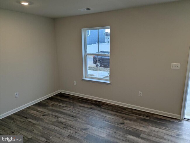 11 Short Br Dr in Ranson, WV - Building Photo - Building Photo