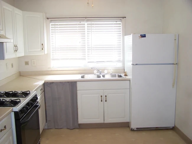 93 Lovering Ave, Unit Upper in Buffalo, NY - Building Photo - Building Photo