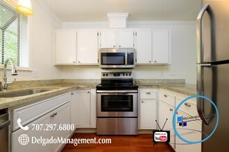 900 Southampton Rd in Benicia, CA - Building Photo - Building Photo