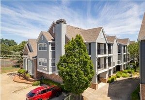 4741 S Harvard Ave in Tulsa, OK - Building Photo
