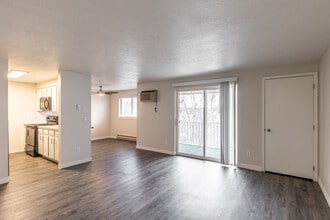 Ascent at South Hill in Spokane, WA - Foto de edificio - Interior Photo