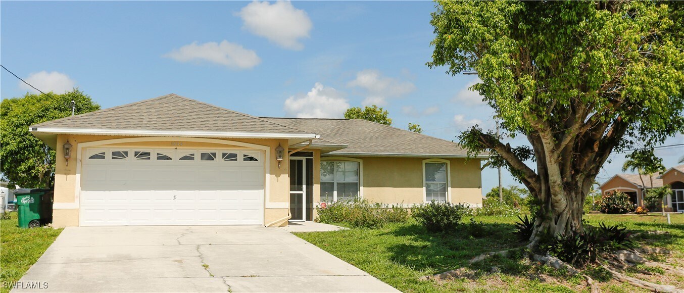 1834 NW 6th Ave in Cape Coral, FL - Foto de edificio