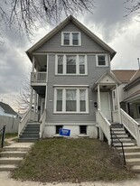 2761 N Booth St, Unit 2761 Booth Street in Milwaukee, WI - Building Photo