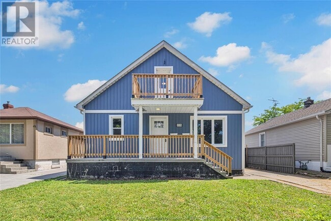 property at 2370 Alexis Rd